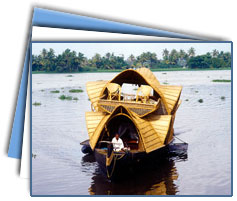 Kumarakom Houseboat Tour Package